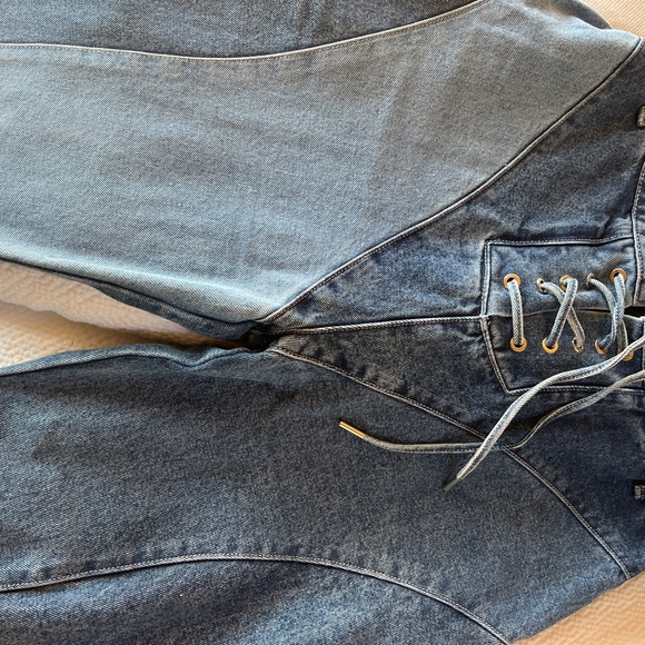 Maniere De Voir lace up patchwork jeans - Picture 9 of 9